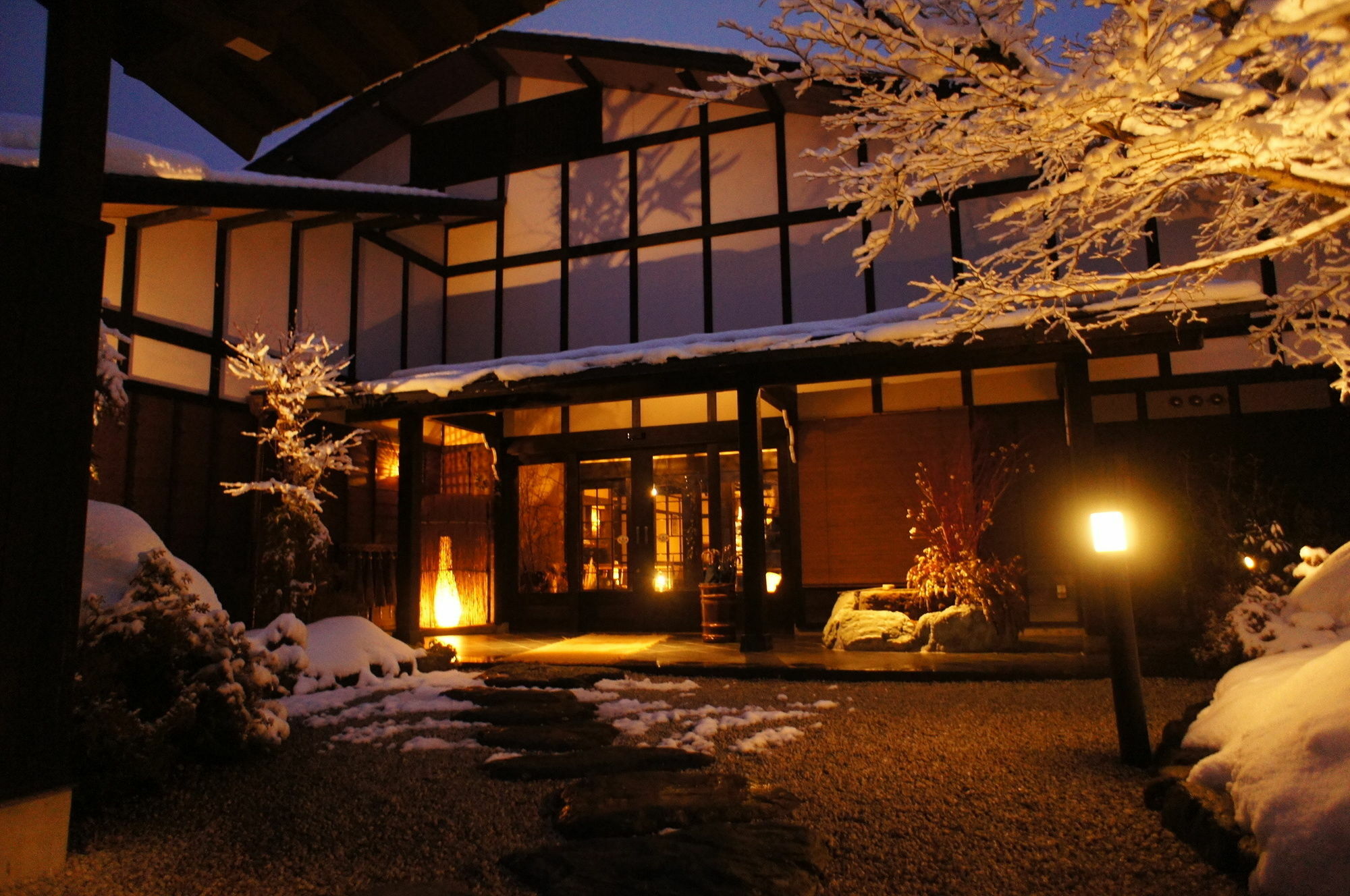 Hotel Hidaji (Adults Only) à Takayama  Extérieur photo